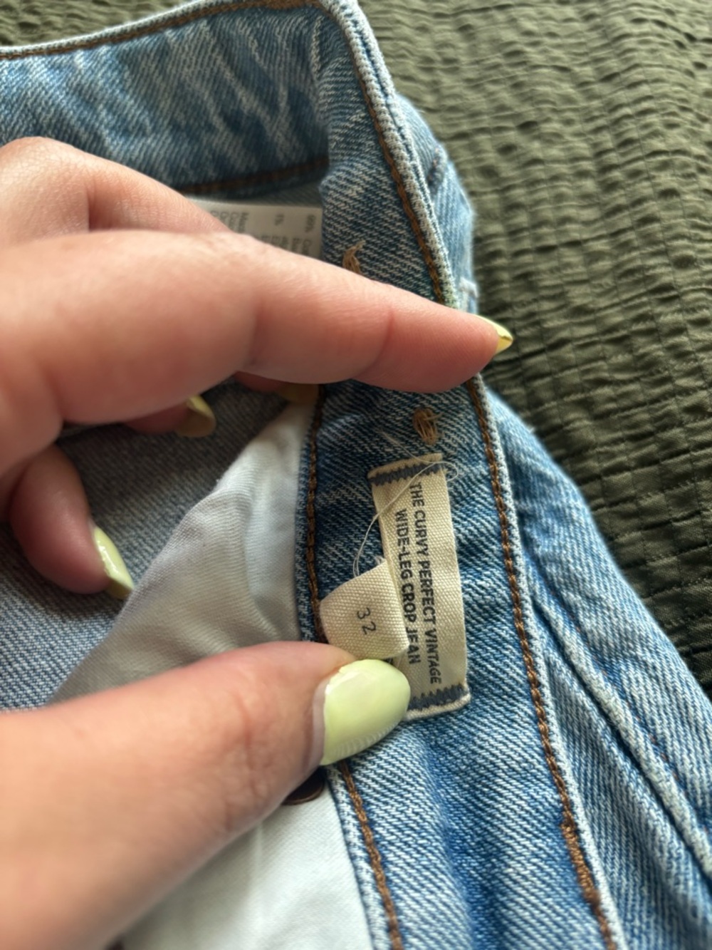 Madewell Light Blue Wide-Leg Jeans with Raw Hem - Picture 3 of 3